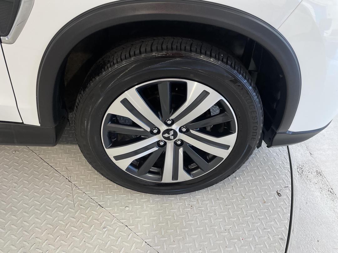 Photo '9' of Mitsubishi ASX