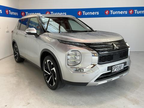 Image of 2024 Mitsubishi Outlander XLS 2WD