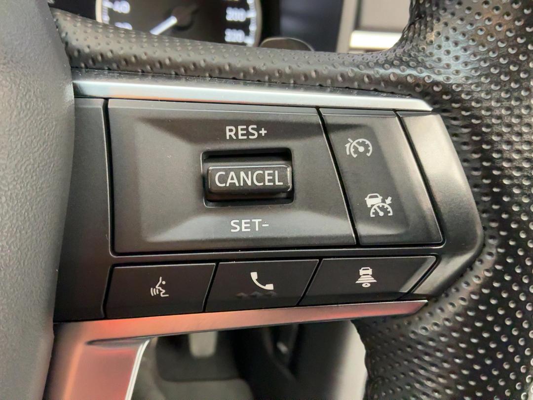 Photo '25' of Mitsubishi Outlander