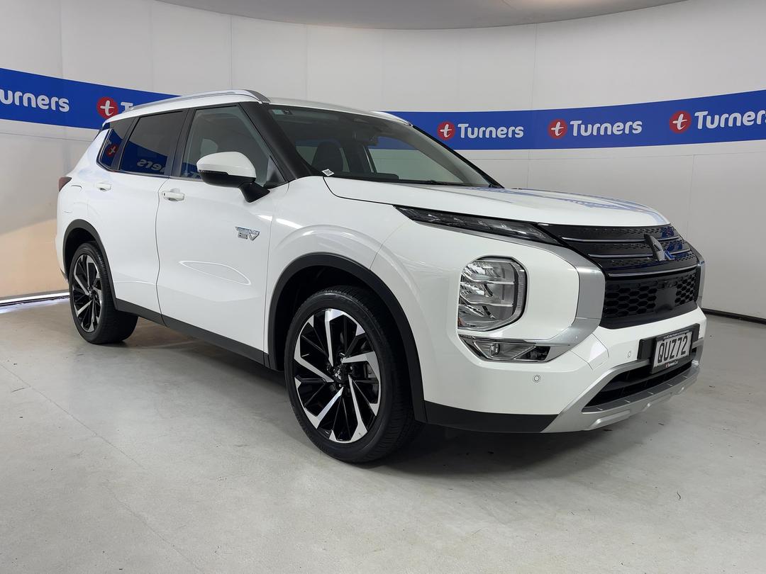 Photo '1' of Mitsubishi Outlander