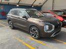 Thumbnail '1' of Mitsubishi Outlander XLS