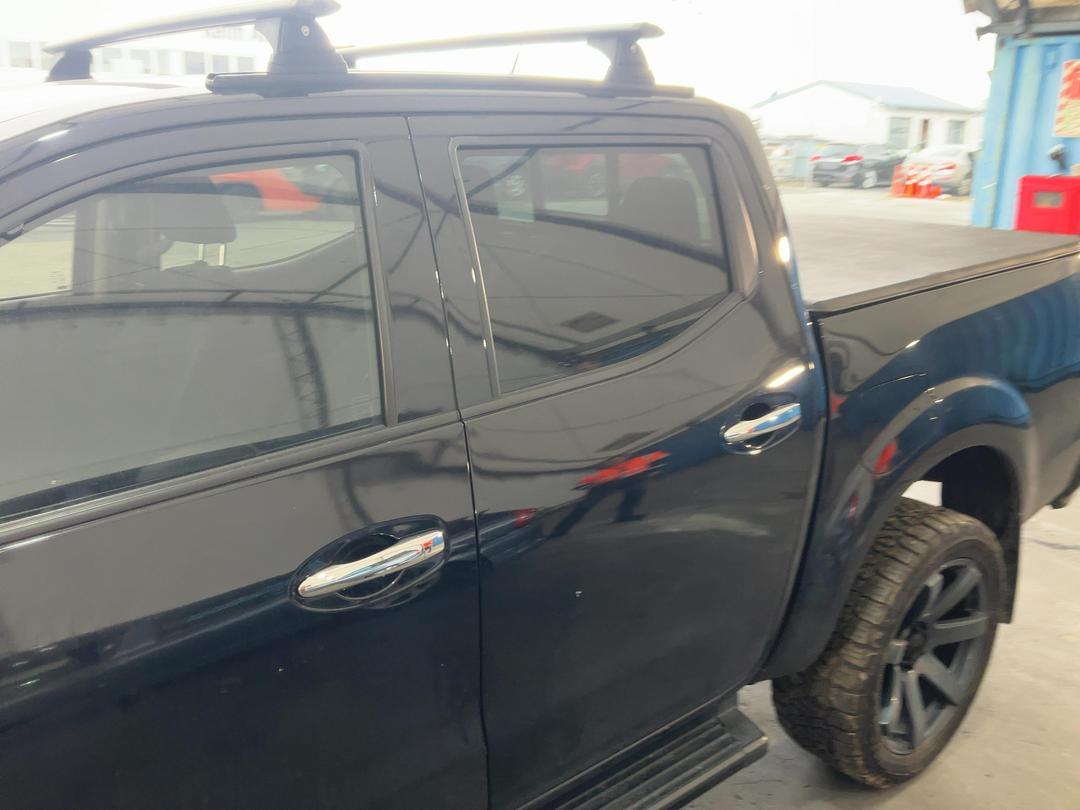 Photo '9' of Nissan Navara ST Photo '9' of Nissan Navara ST