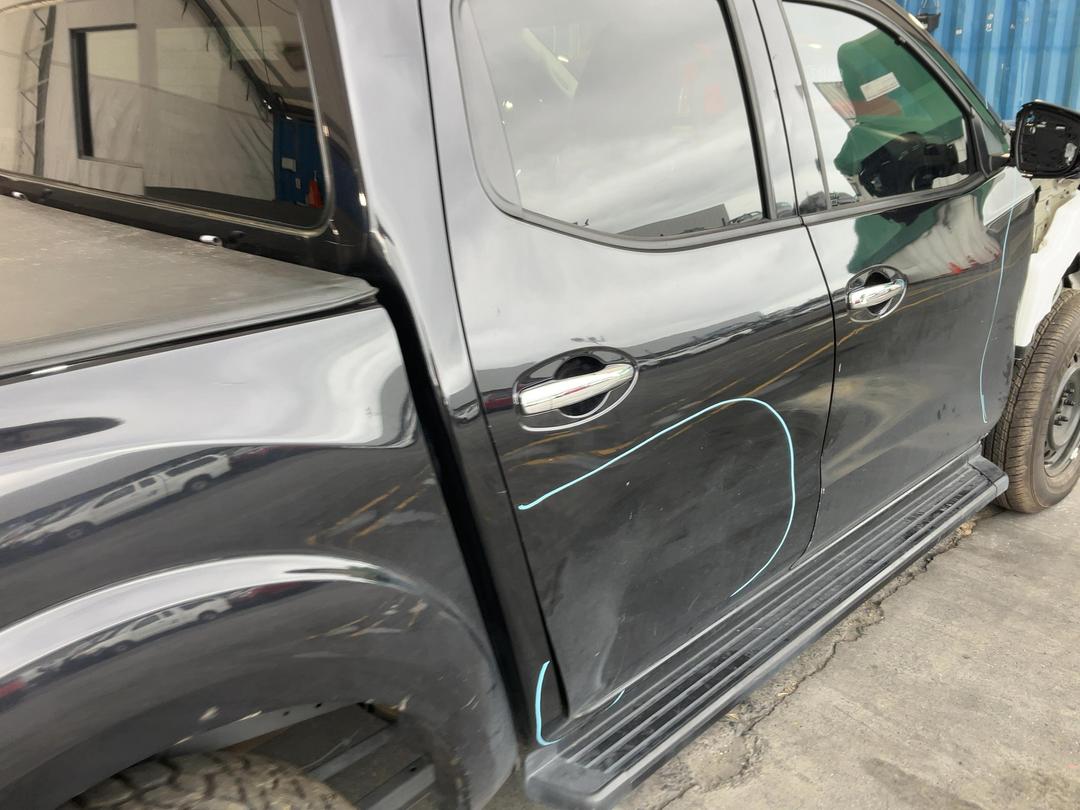 Photo '15' of Nissan Navara ST Photo '15' of Nissan Navara ST