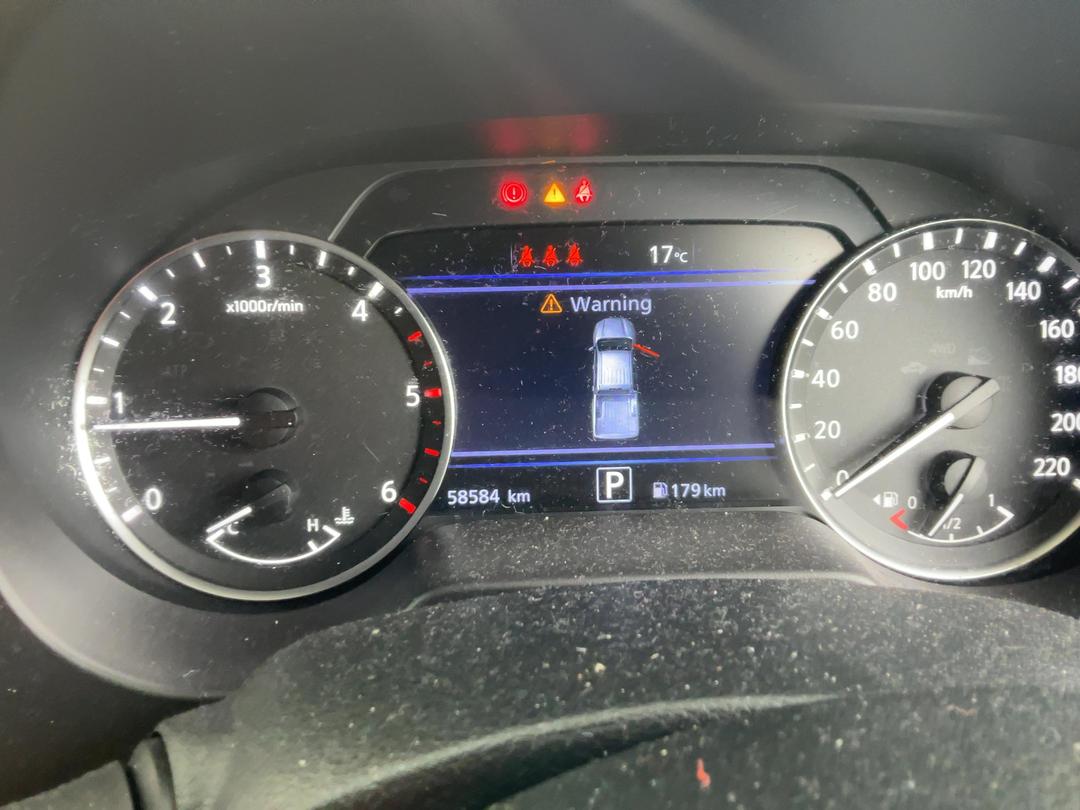 Photo '20' of Nissan Navara ST Photo '20' of Nissan Navara ST