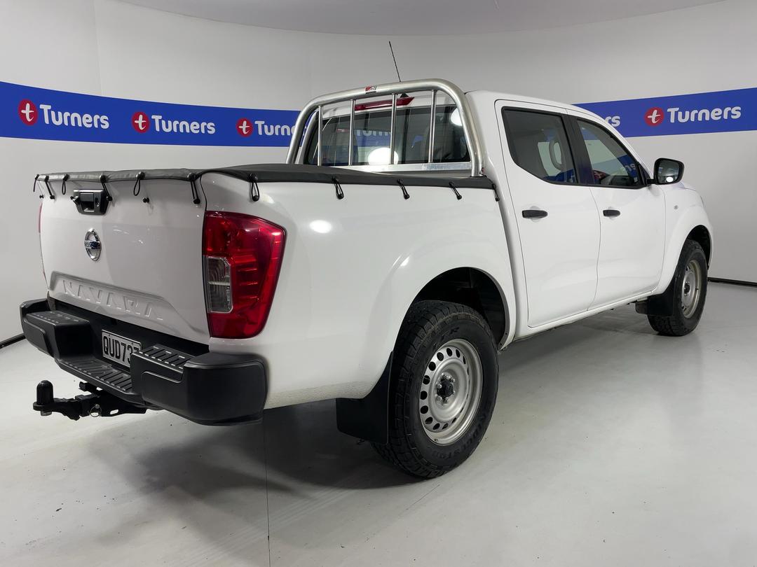 Photo '7' of Nissan Navara