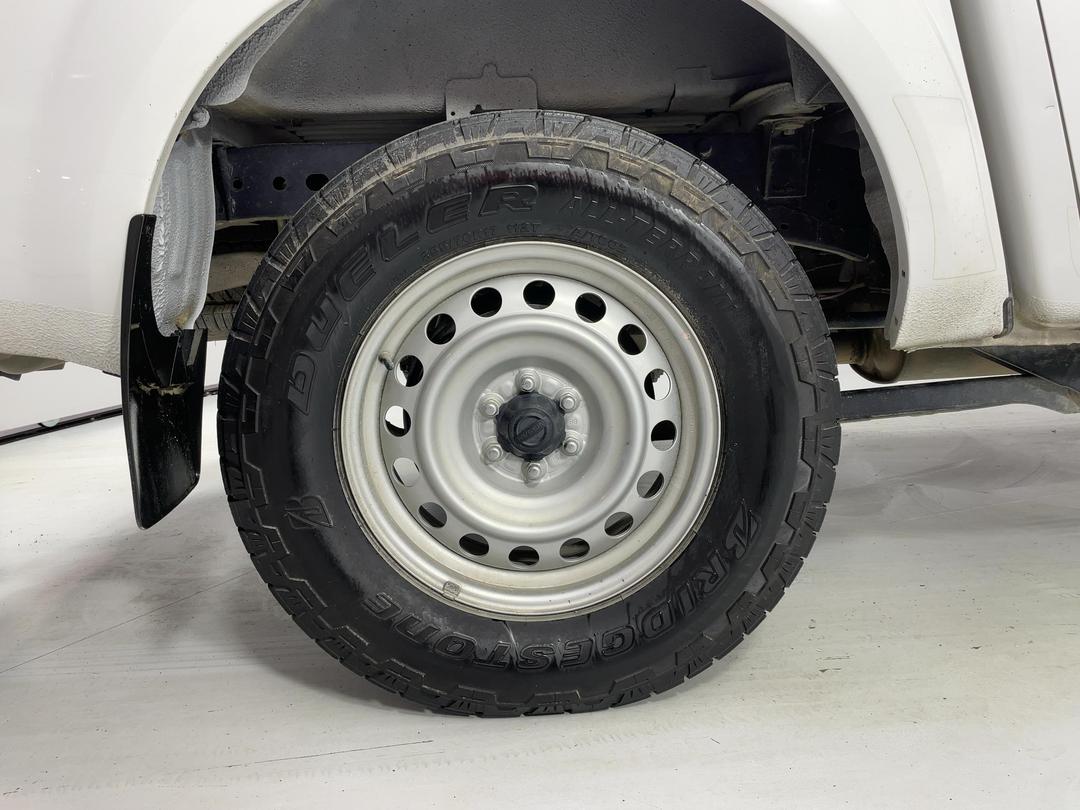 Photo '12' of Nissan Navara