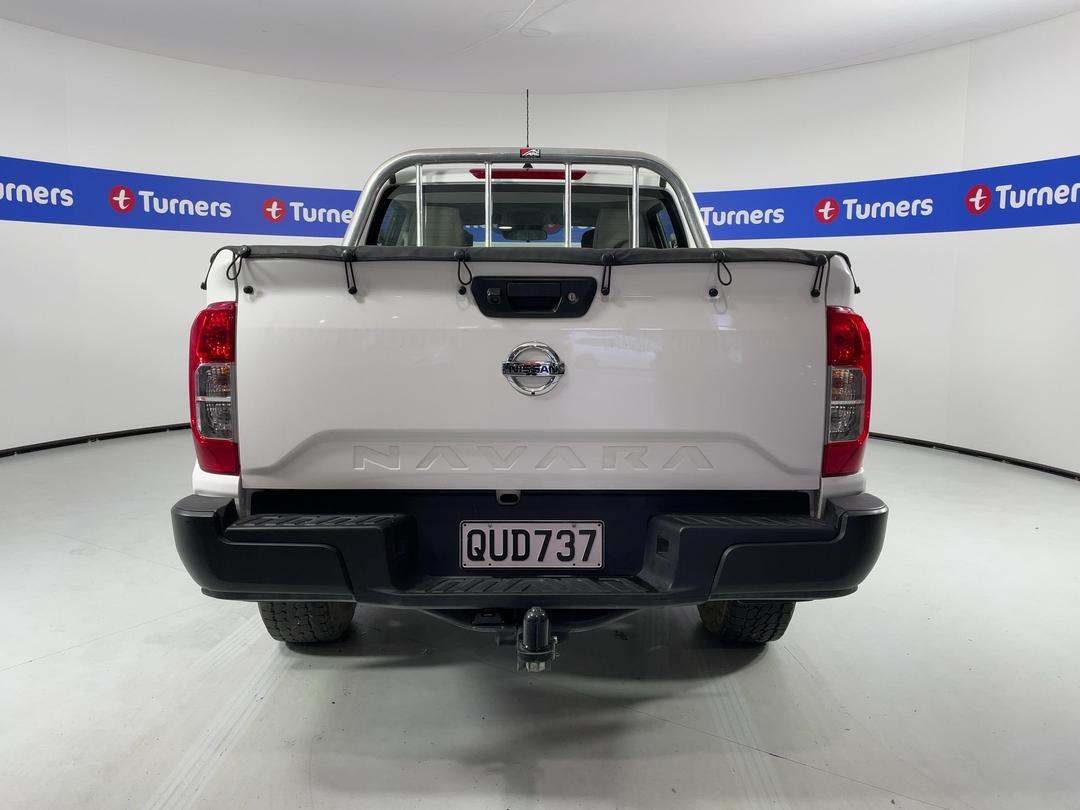 Photo '6' of Nissan Navara