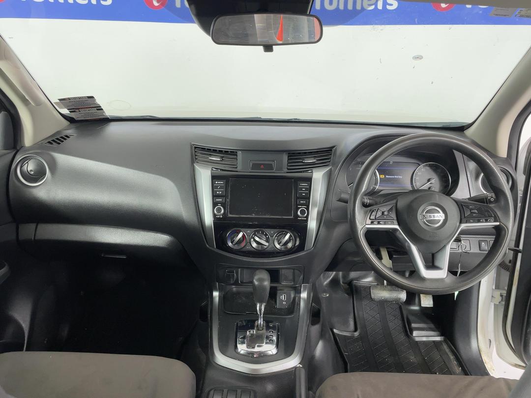 Photo '17' of Nissan Navara