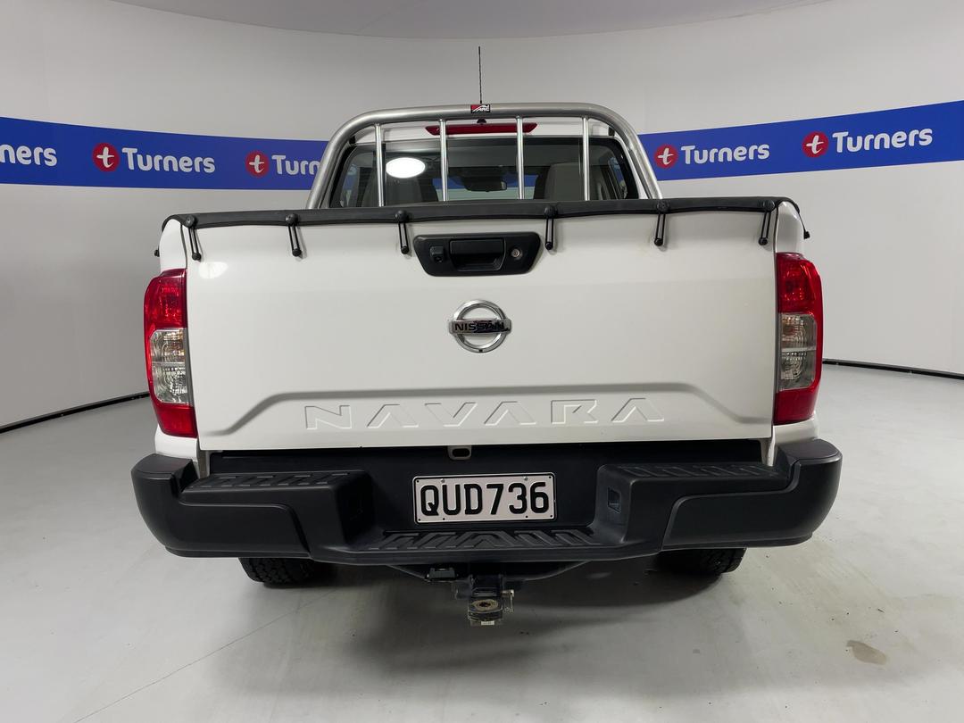 Photo '6' of Nissan Navara