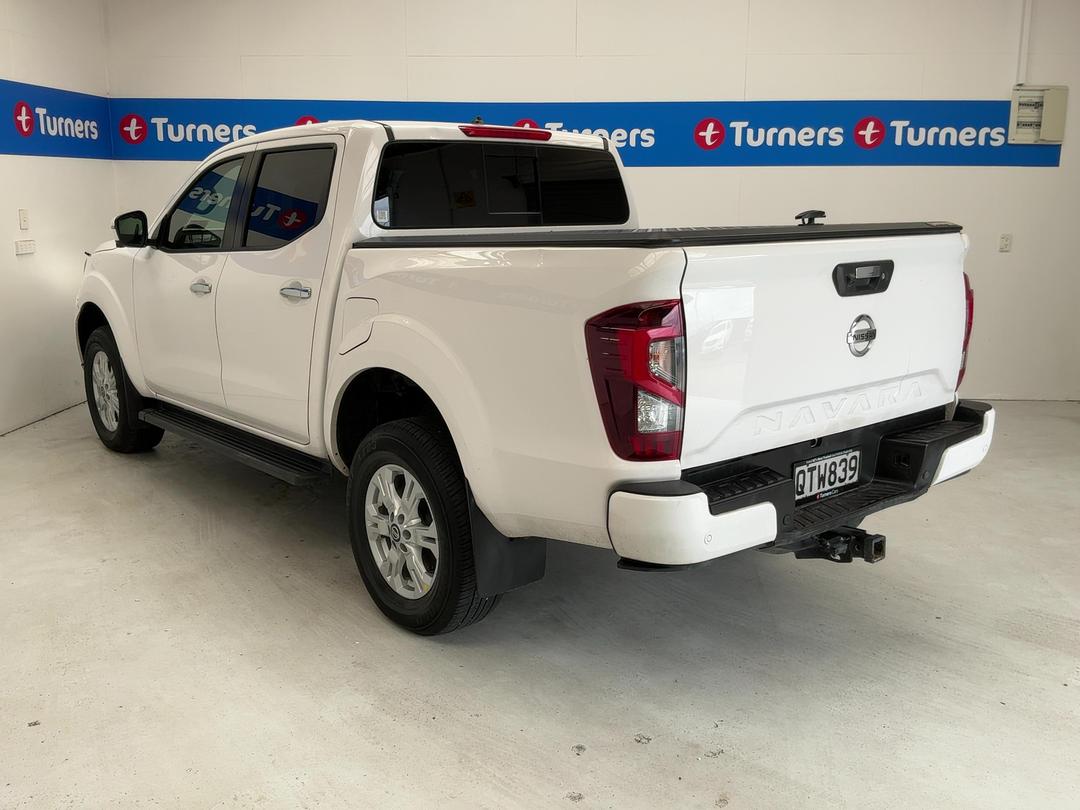 Photo '5' of Nissan Navara
