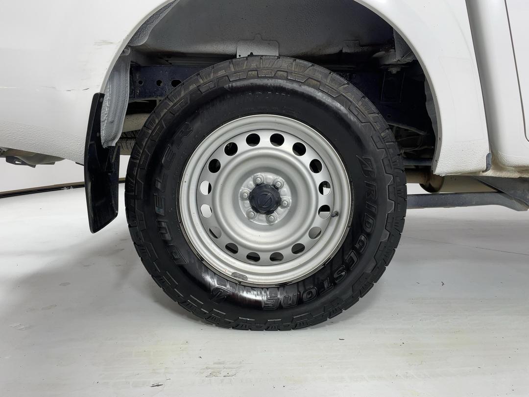 Photo '12' of Nissan Navara