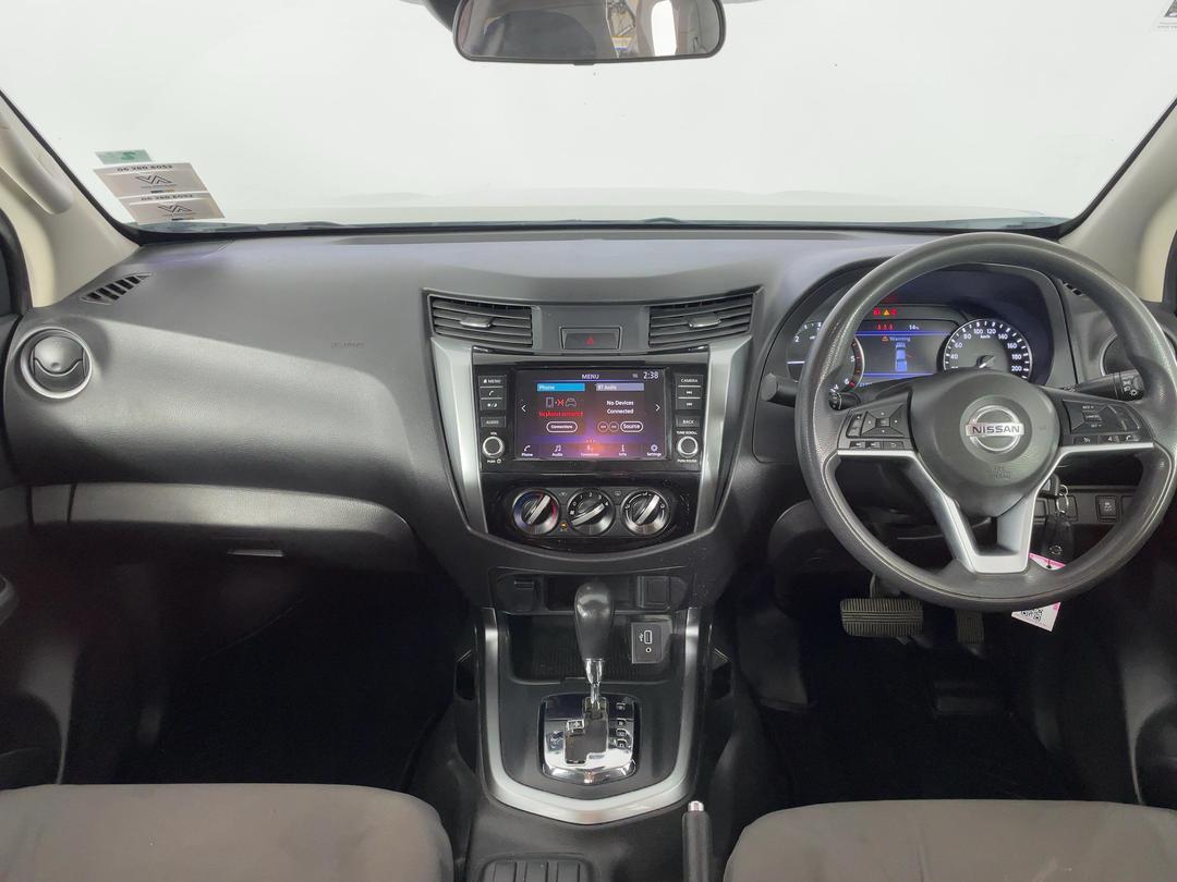Photo '17' of Nissan Navara