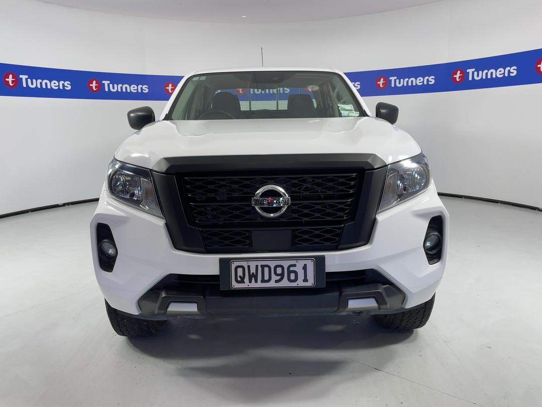 Photo '2' of Nissan Navara