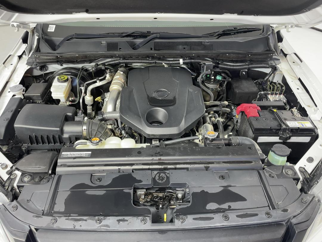 Photo '13' of Nissan Navara