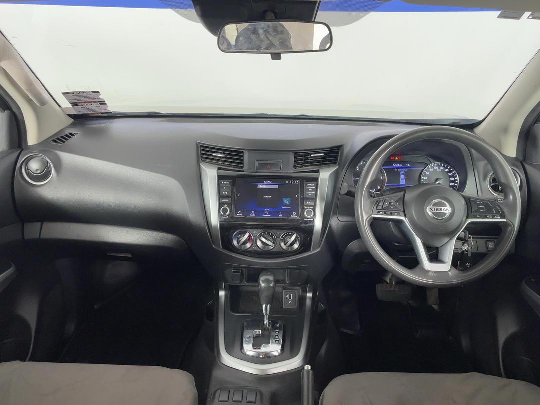 Photo '17' of Nissan Navara