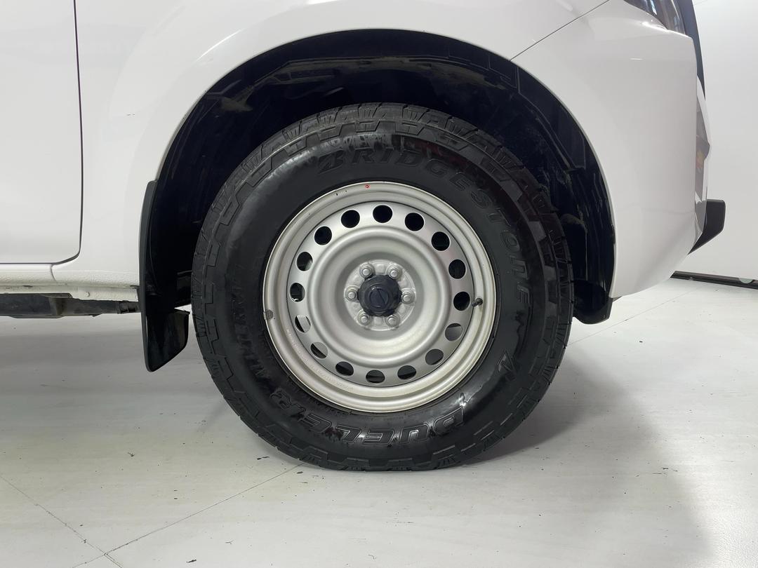 Photo '9' of Nissan Navara