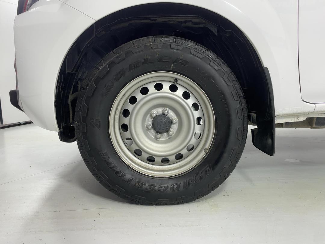 Photo '10' of Nissan Navara