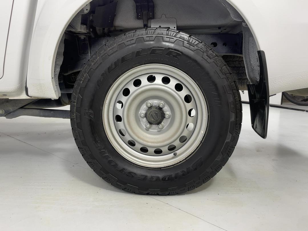 Photo '11' of Nissan Navara