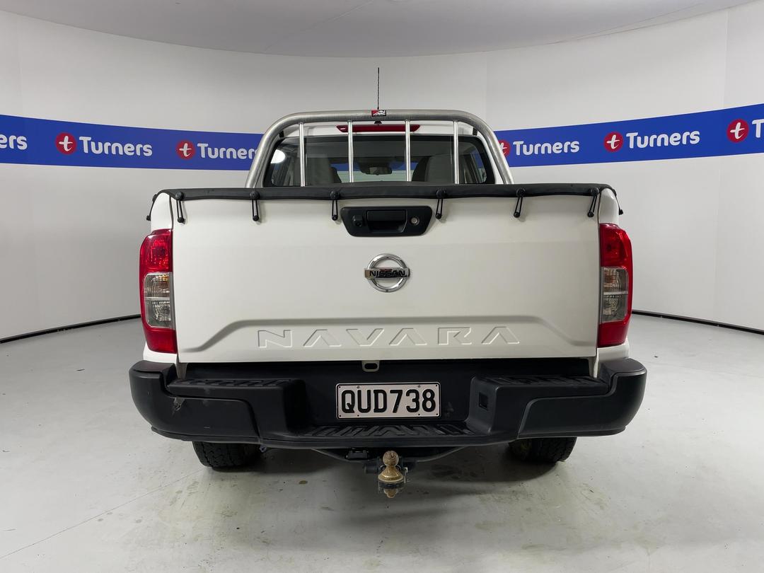 Photo '6' of Nissan Navara