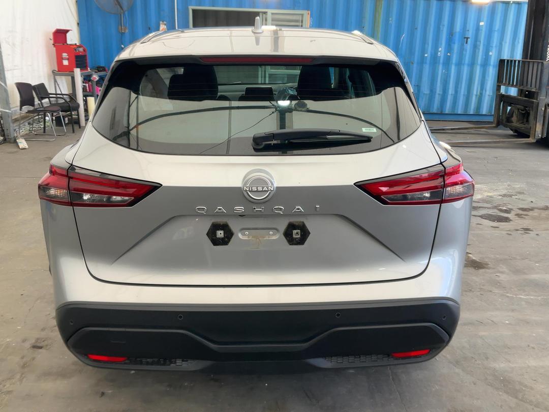 Photo '4' of Nissan Qashqai ST Photo '4' of Nissan Qashqai ST