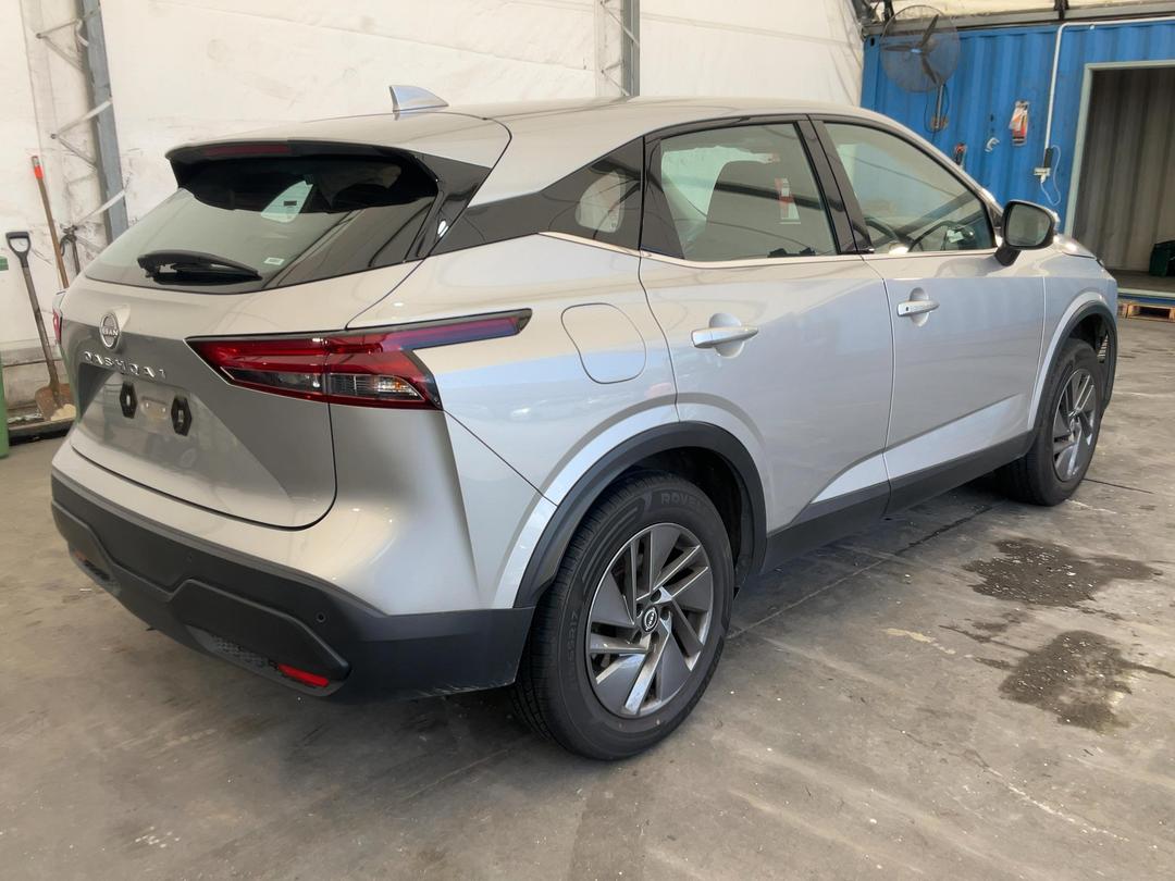 Photo '5' of Nissan Qashqai ST Photo '5' of Nissan Qashqai ST