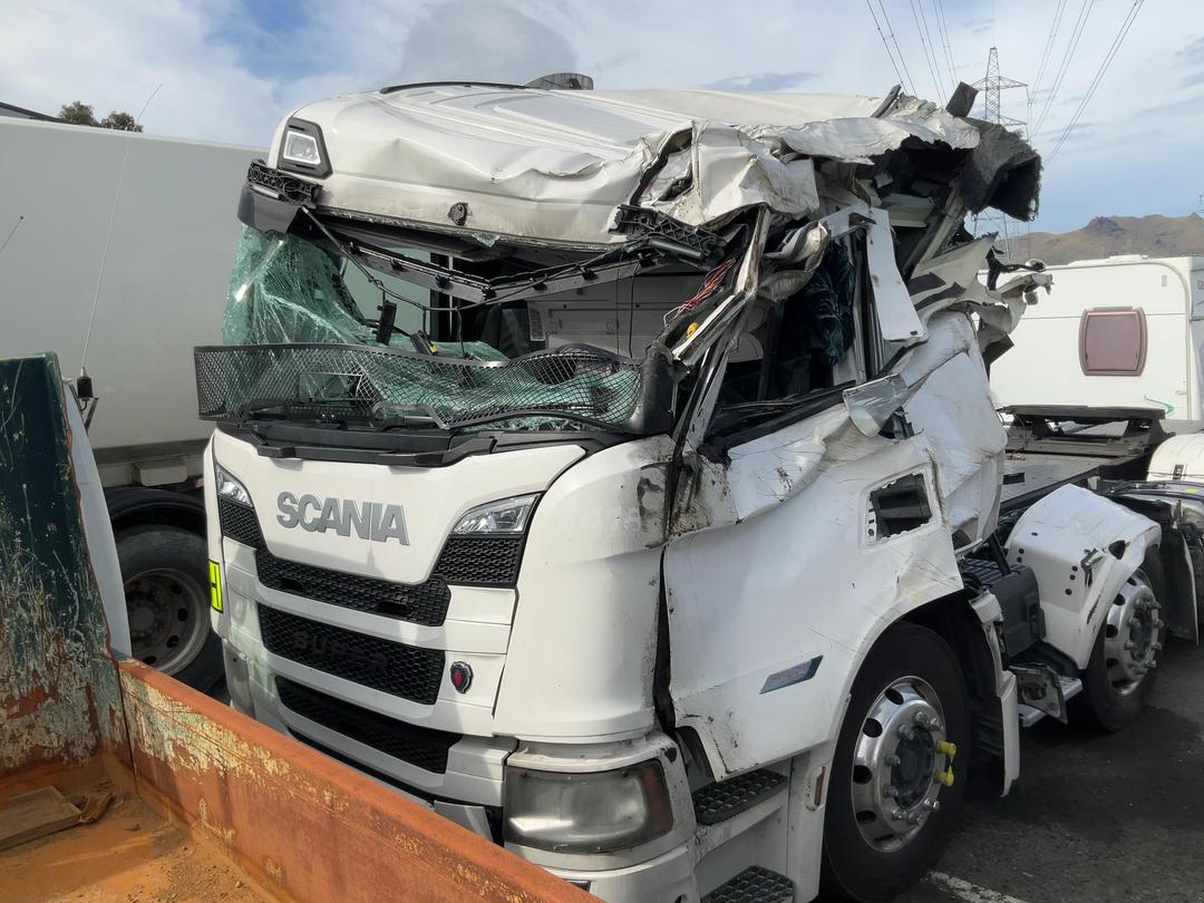Photo '8' of Scania G560 A8X4NB-9345904 Tractor Unit