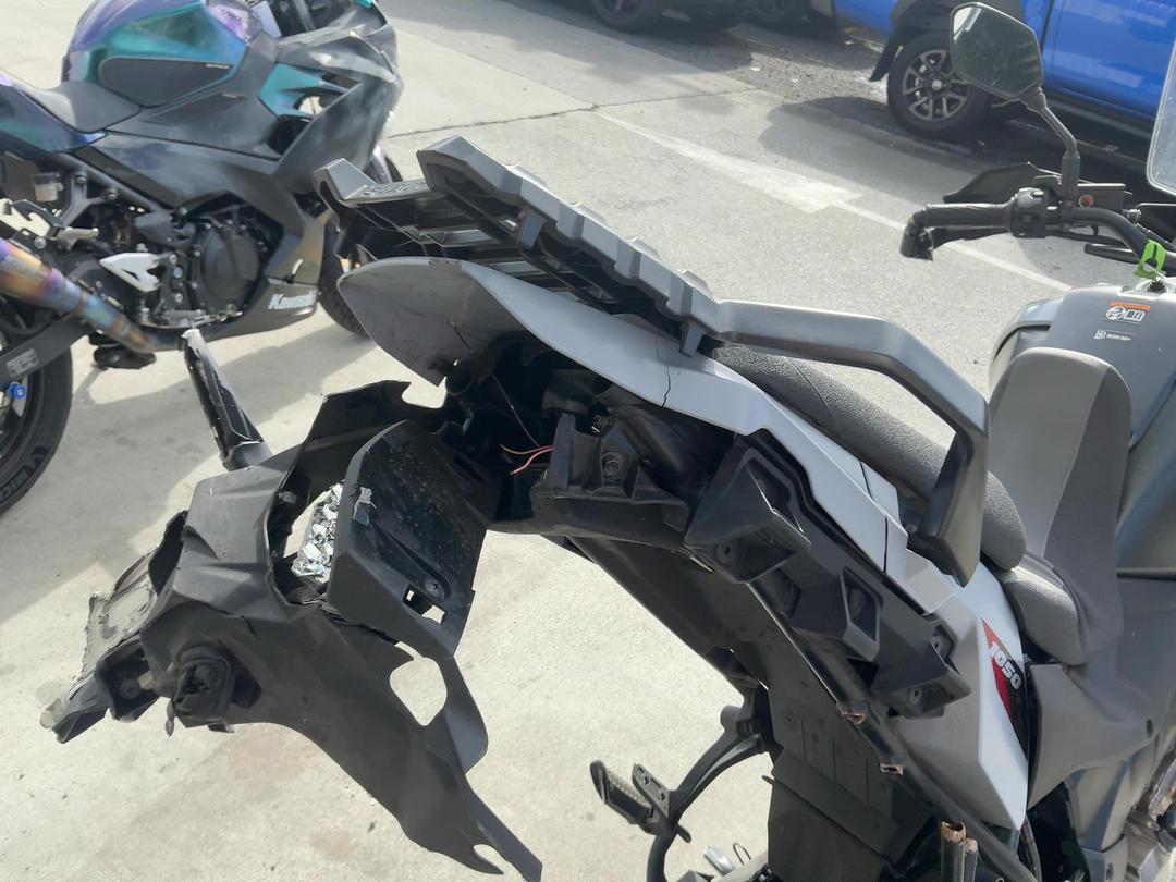 Photo '22' of Suzuki DL1050 RRM3 V-Strom