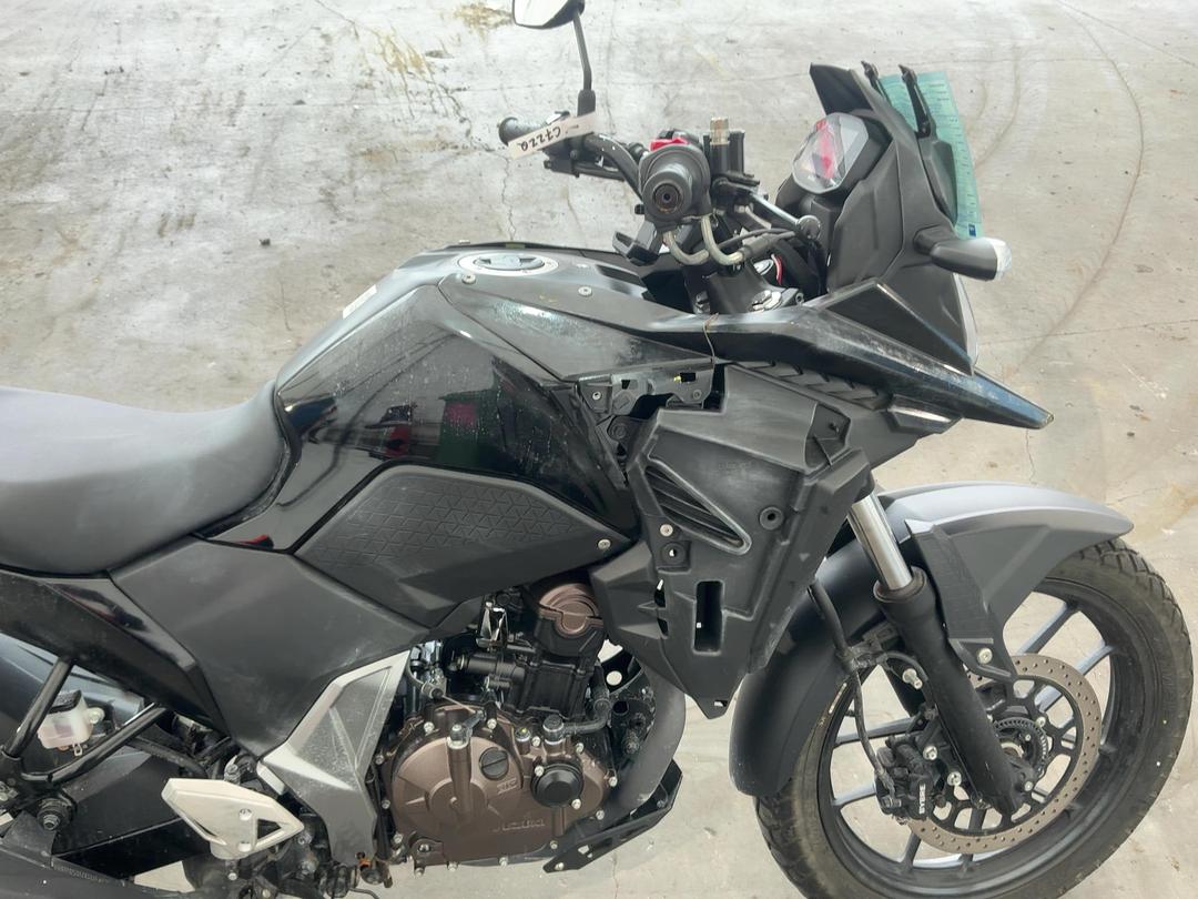 Photo '13' of Suzuki DS250 RLM4 Photo '13' of Suzuki DS250 RLM4
