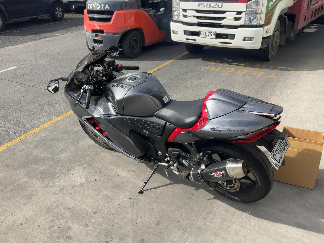 Photo '5' of Suzuki GSX1300 Rrqm3 Hayabusa Photo '5' of Suzuki GSX1300 Rrqm3 Hayabusa