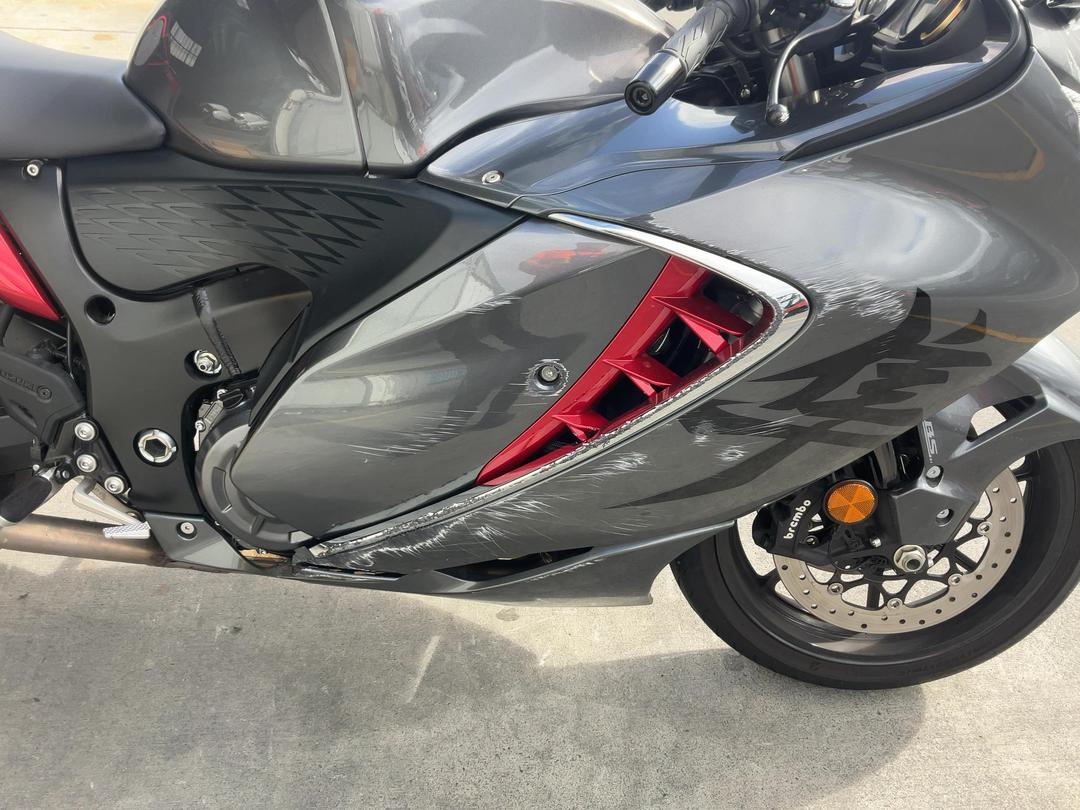 Photo '15' of Suzuki GSX1300 Rrqm3 Hayabusa Photo '15' of Suzuki GSX1300 Rrqm3 Hayabusa