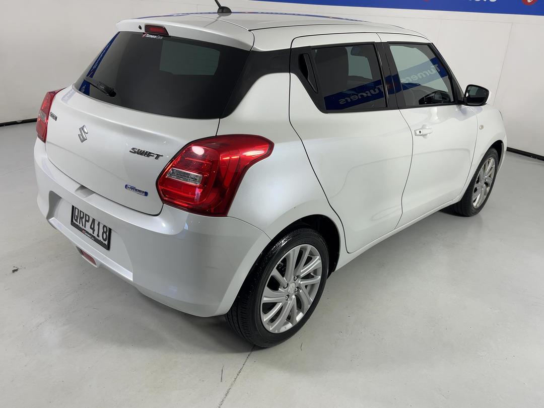 Photo '7' of Suzuki Swift