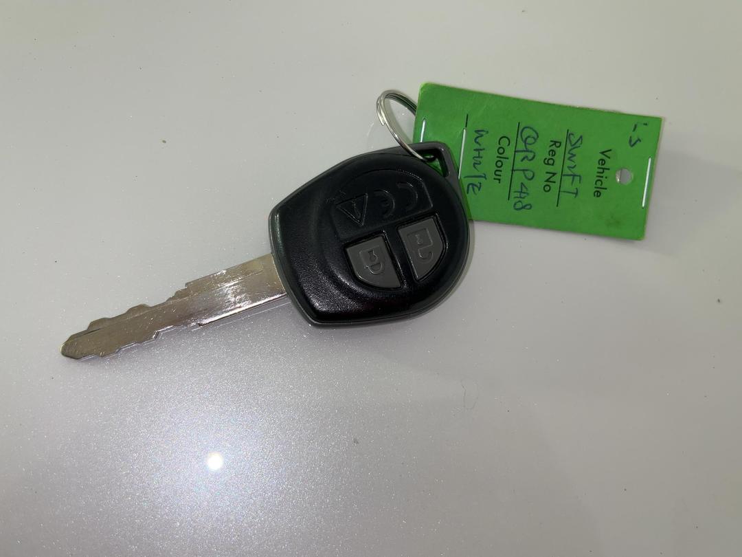 Photo '22' of Suzuki Swift