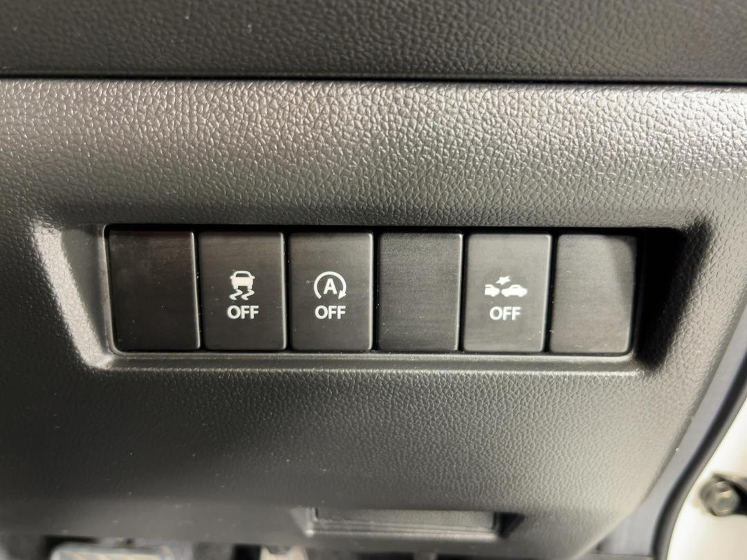 Photo '26' of Suzuki Swift