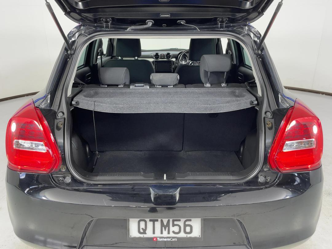 Photo '14' of Suzuki Swift