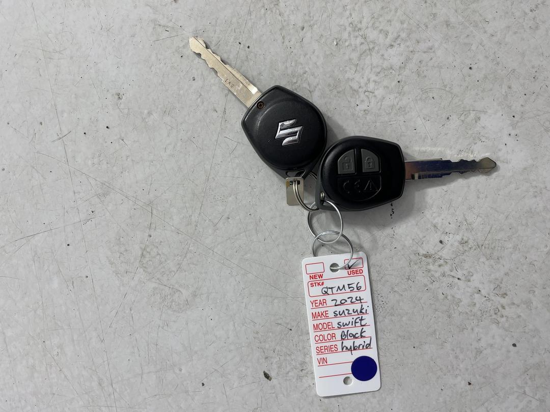 Photo '22' of Suzuki Swift