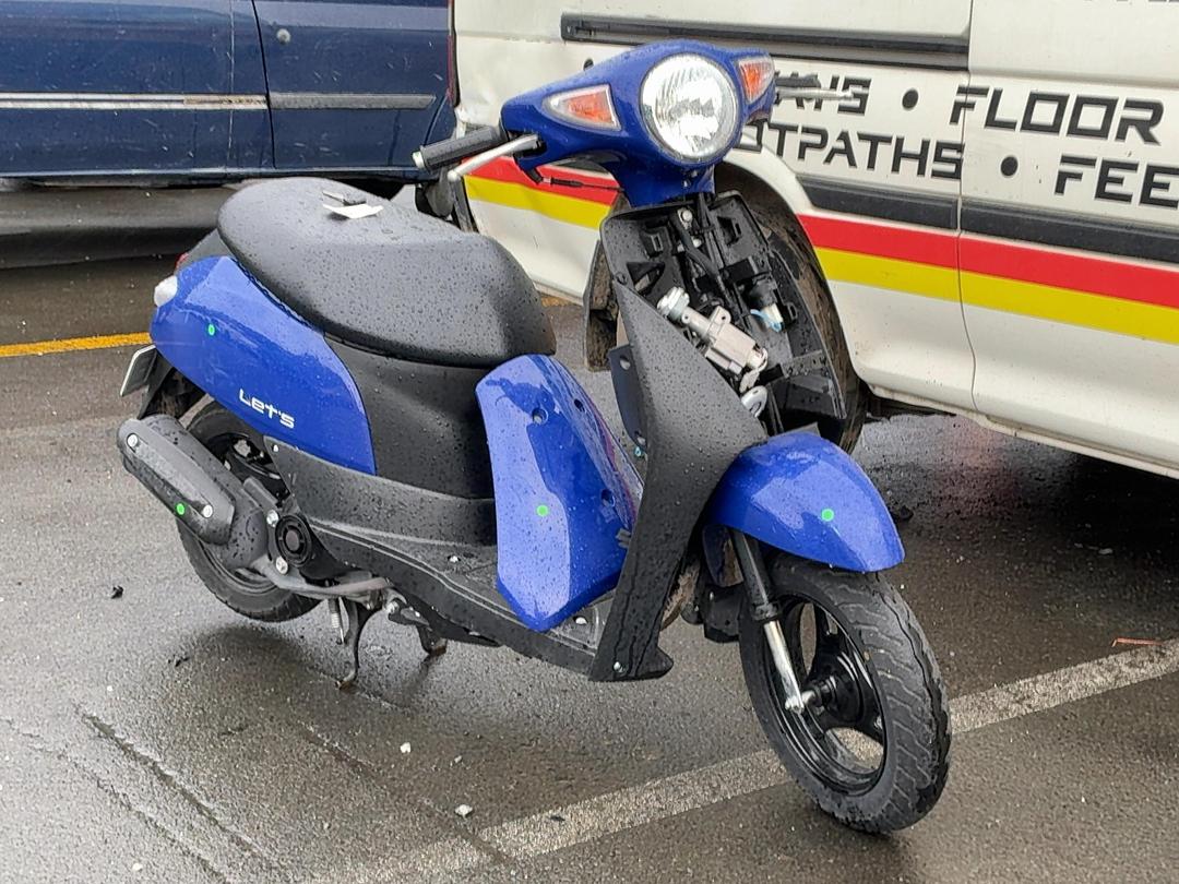 Photo '2' of Suzuki UZ50