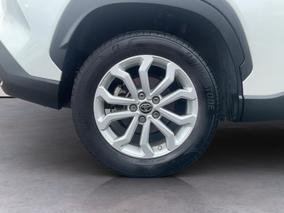 Photo '12' of Toyota Corolla Cross