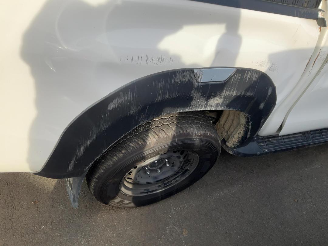 Photo '14' of Toyota Hilux SR5 TD DC