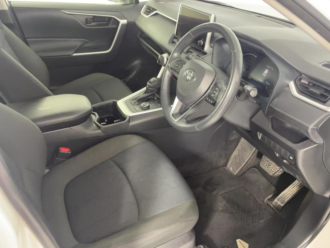 Photo '16' of Toyota Rav4