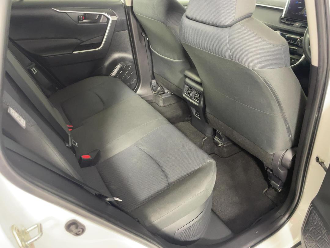Photo '20' of Toyota Rav4