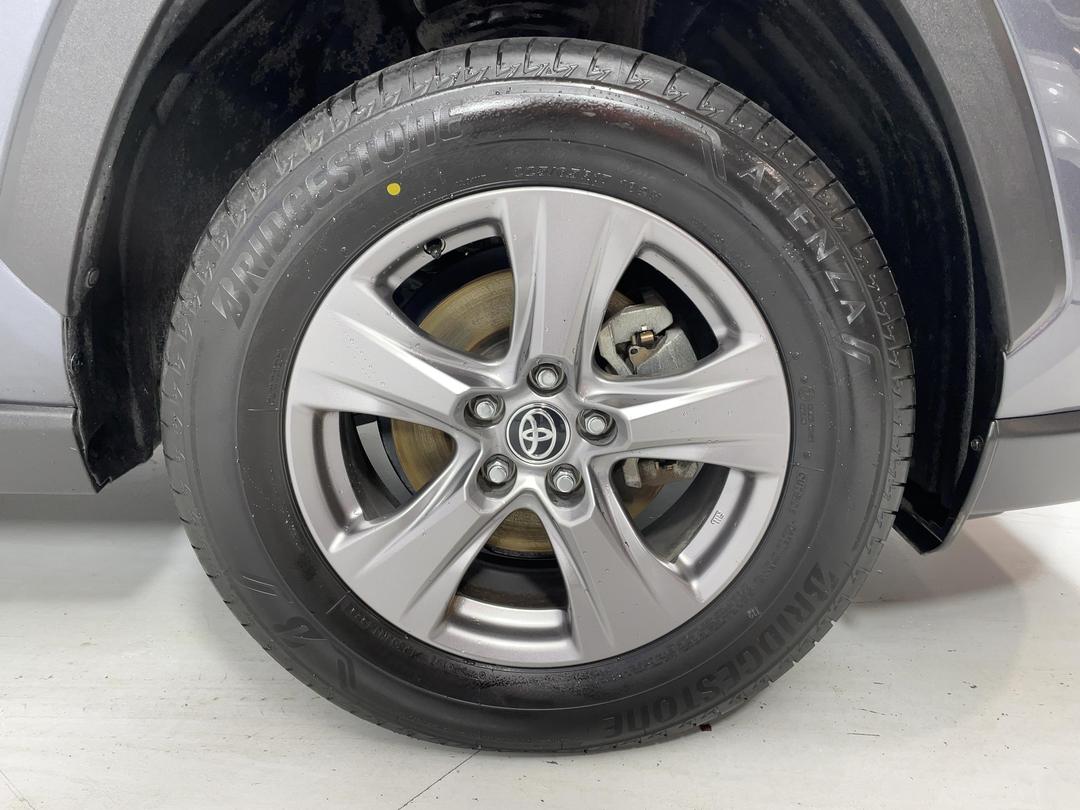 Photo '9' of Toyota Rav4
