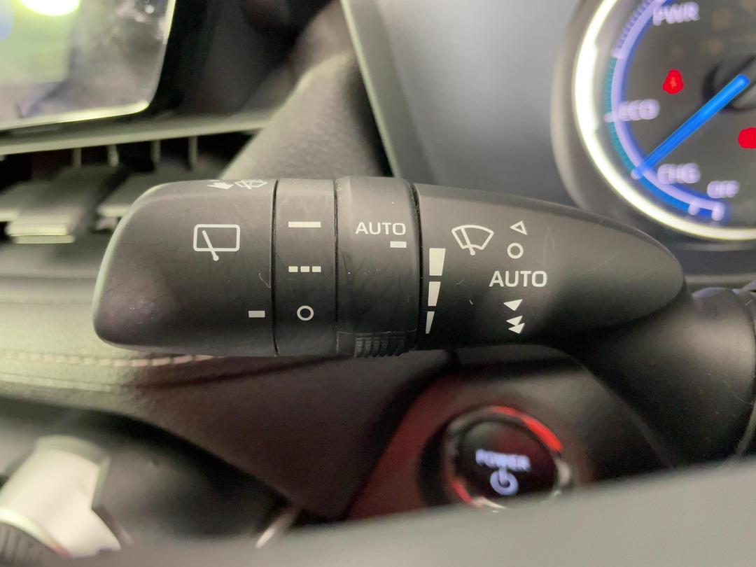 Photo '34' of Toyota Rav4