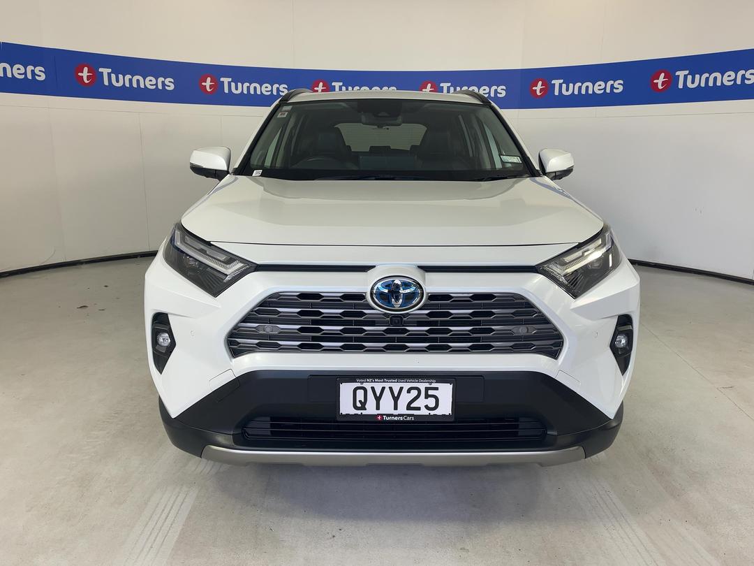 Photo '2' of Toyota Rav4