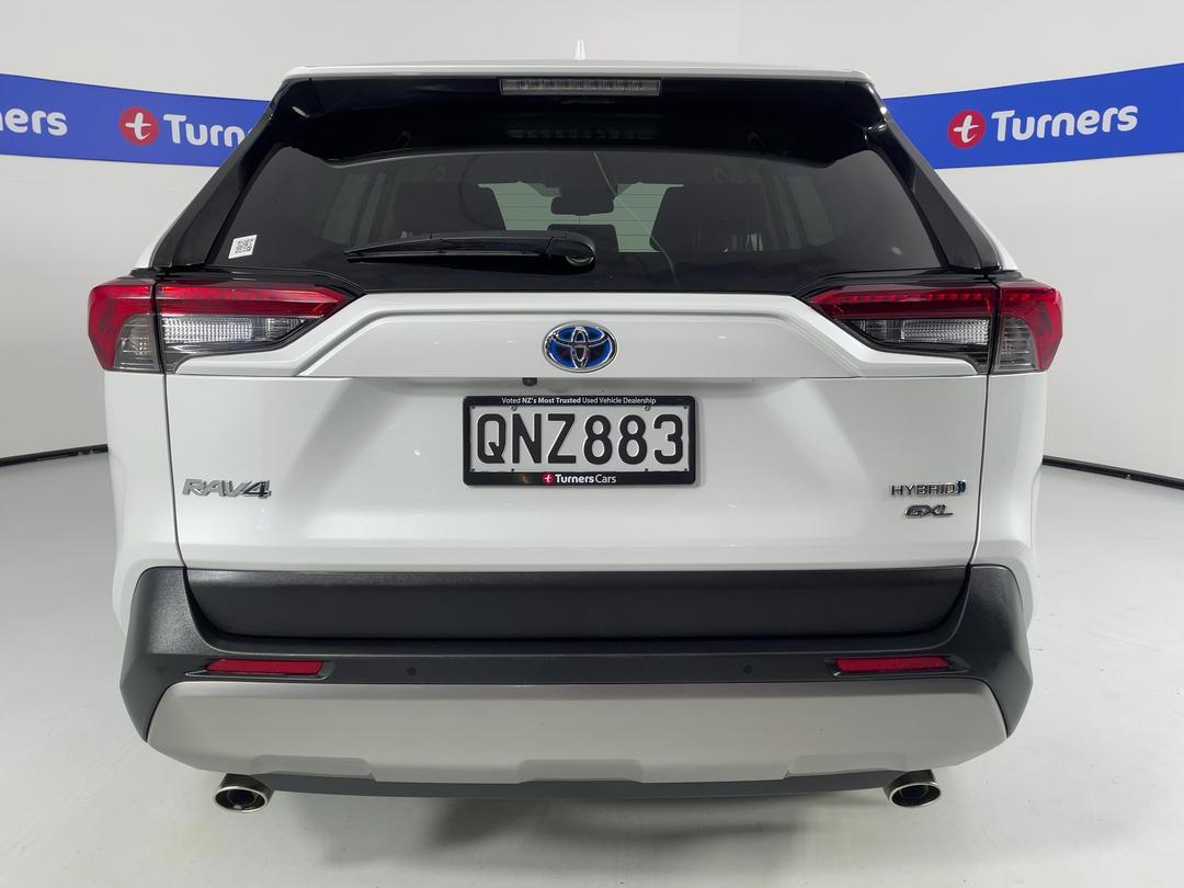 Photo '6' of Toyota Rav4