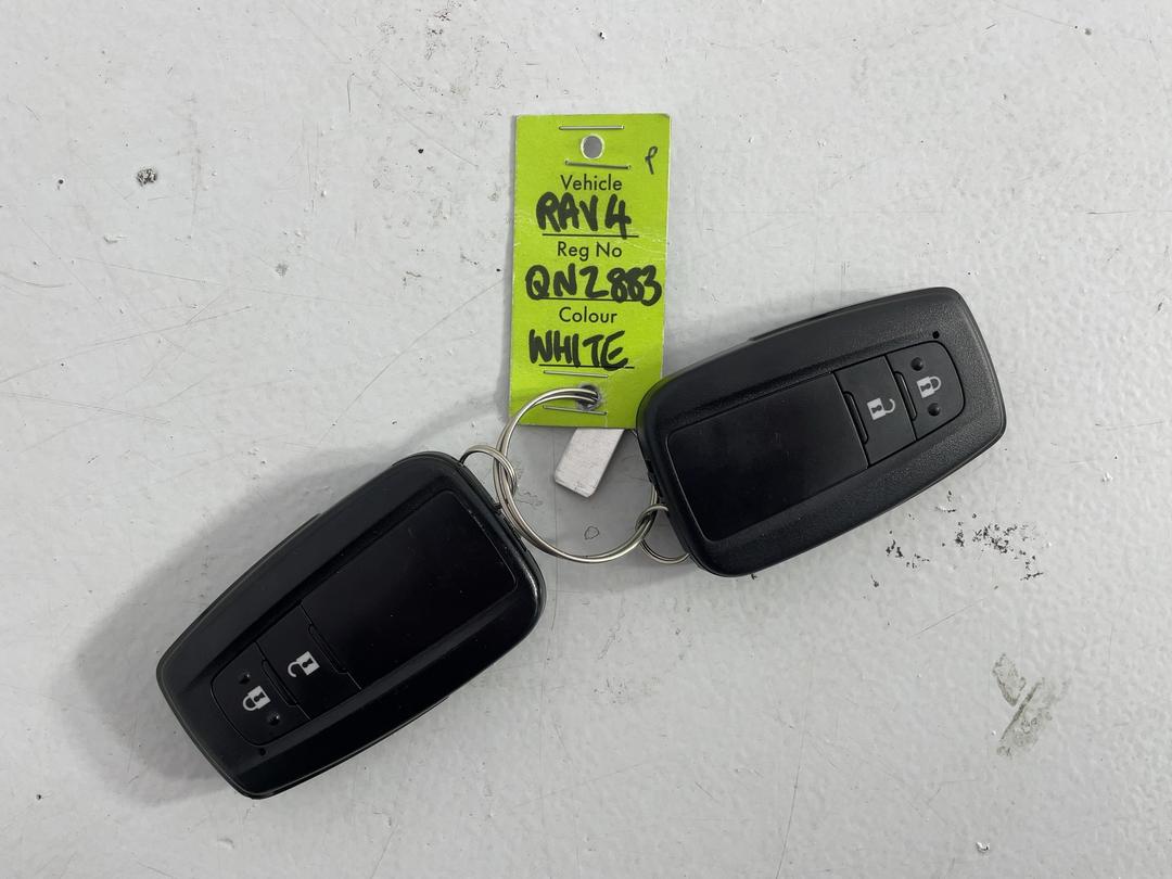 Photo '22' of Toyota Rav4
