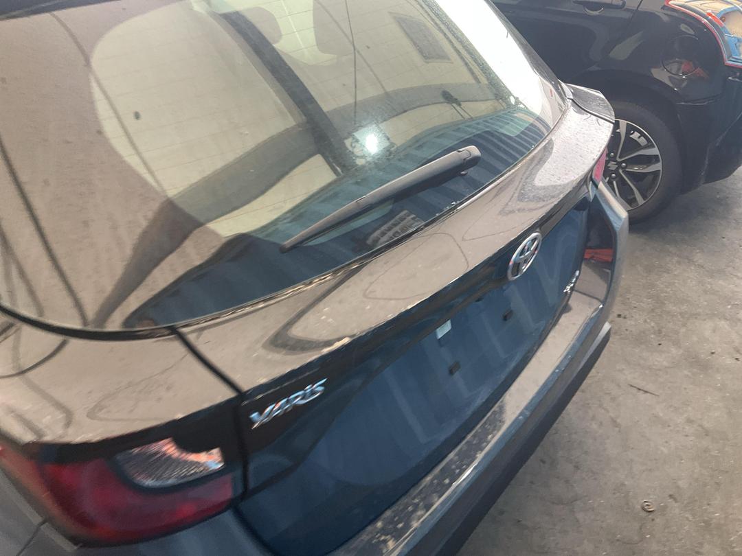 Photo '13' of Toyota Yaris GX