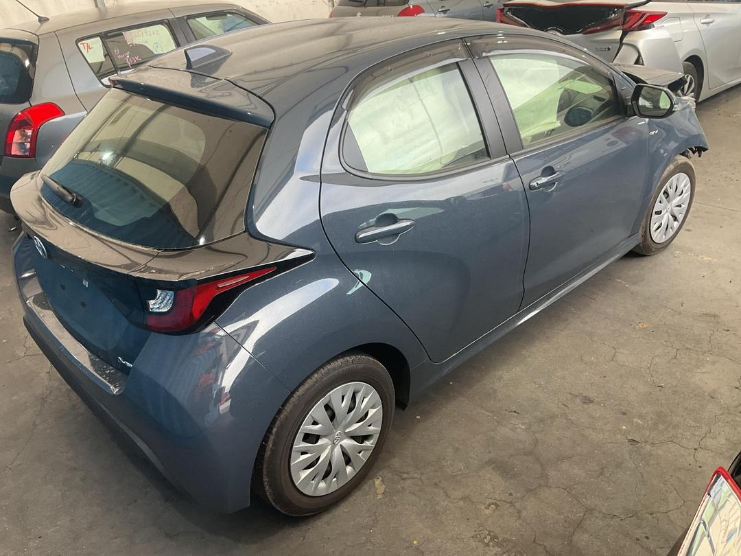 Photo '14' of Toyota Yaris GX