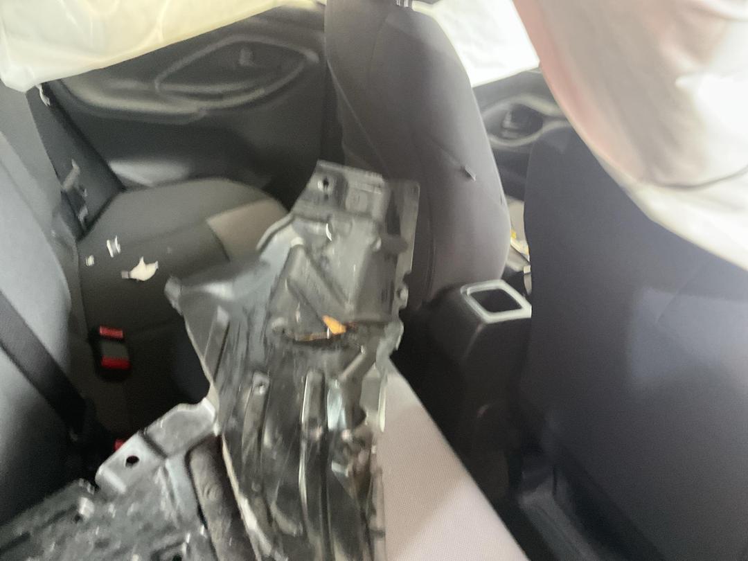 Photo '22' of Toyota Yaris GX