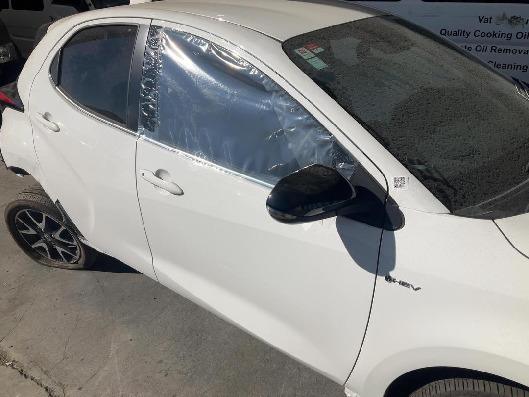 Photo '3' of Toyota Yaris ZR