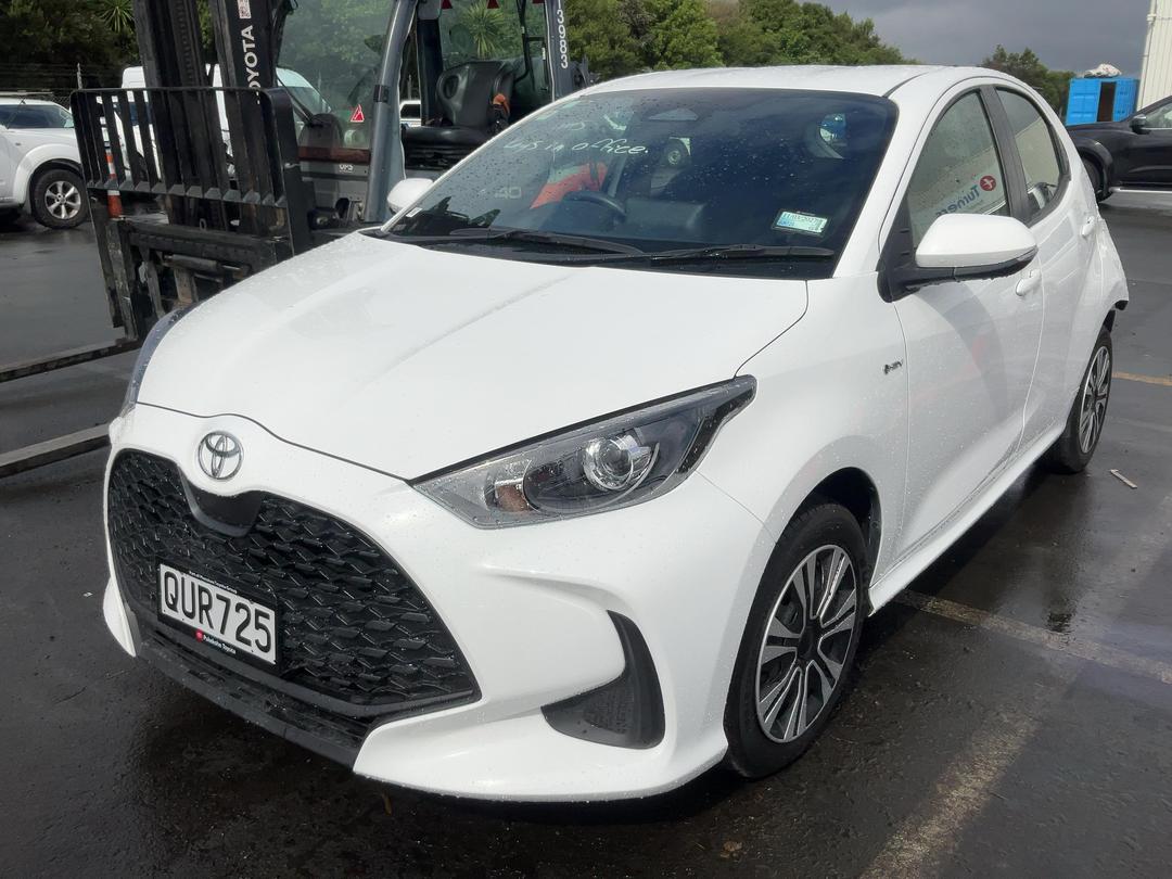 Photo '2' of Toyota Yaris GX